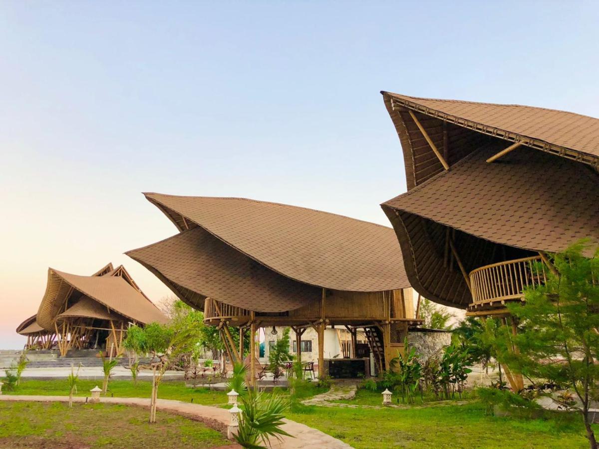 Tanoma Sumba Beach Resort Maujawa Exterior foto