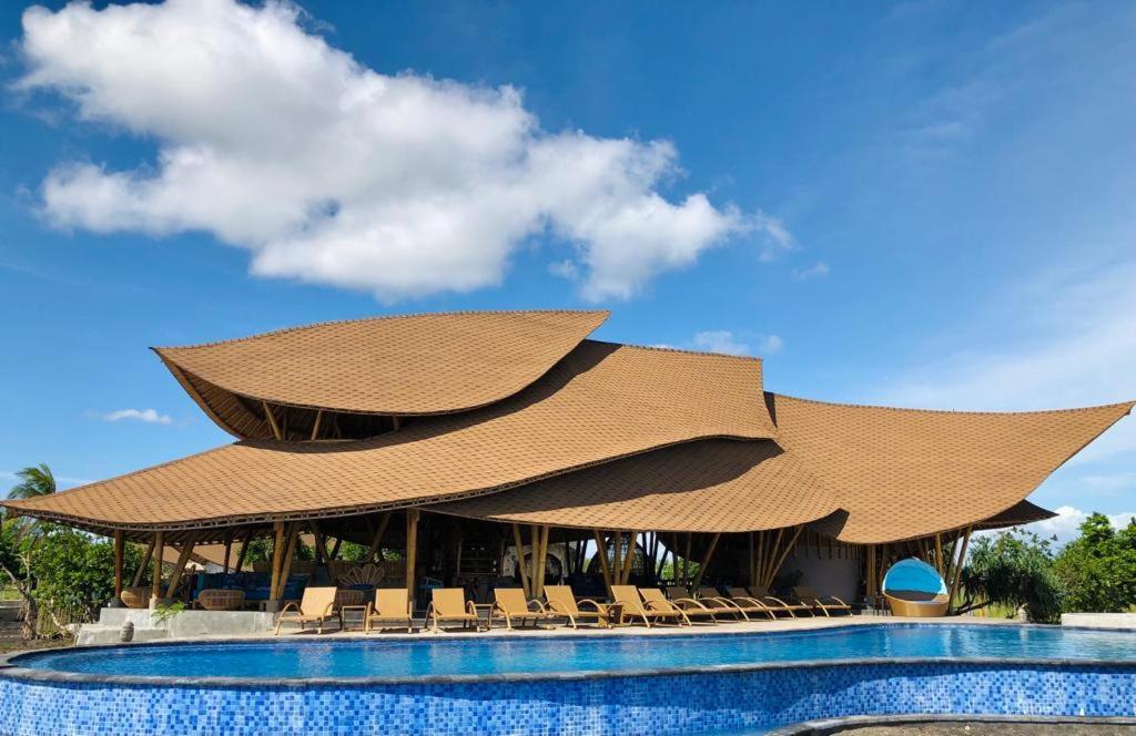 Tanoma Sumba Beach Resort Maujawa Exterior foto