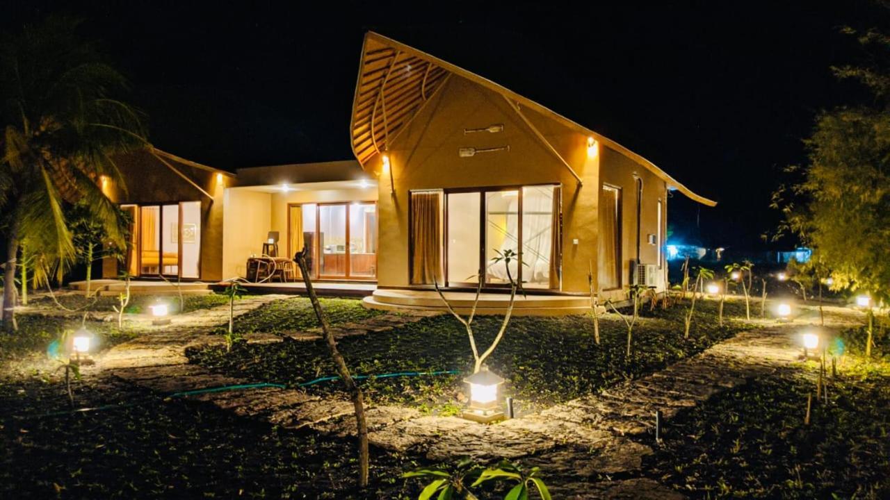 Tanoma Sumba Beach Resort Maujawa Exterior foto